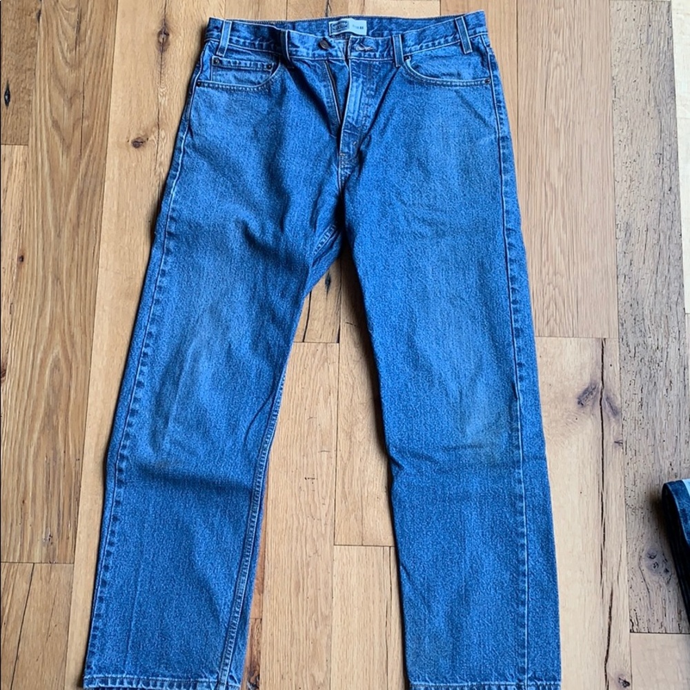 Used Levi’s signature jeans. Excellent condition.